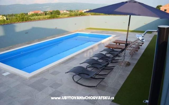 Holiday Casa Meri – Alloggio Novigrad Croazia