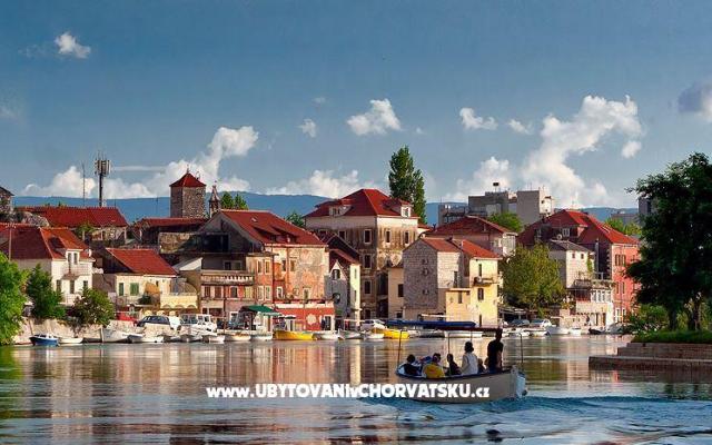 Appartamenti Martina – Alloggio Omis Croazia