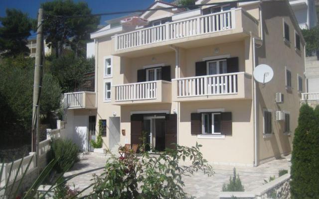 Appartamenti Villa Roza – Alloggio Omis Croazia