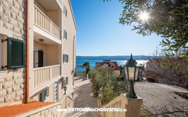 Family Camere &amp; Appartamenti Omis – Alloggio Omis Croazia