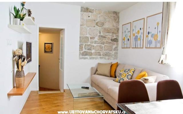 Main Square Appartamento – Alloggio Omis Croazia