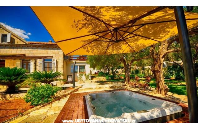 Villa Lira – Alloggio Orebic Croazia