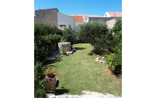 Appartamenti Center Pag – Alloggio Isola di Pag Croazia