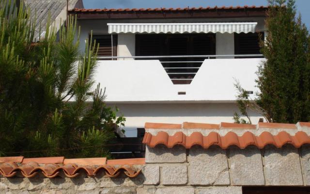 Renovated old house near sea in Pag – Alloggio Isola di Pag Croazia