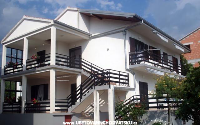 Appartamenti vesela – Alloggio Starigrad Paklenica Croazia
