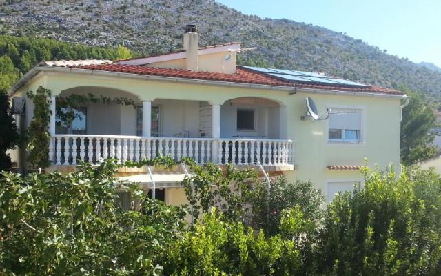 Villa Mirta – Alloggio Starigrad Paklenica Croazia