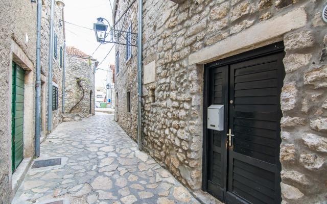Old Town Casa – Alloggio Pakostan Croazia