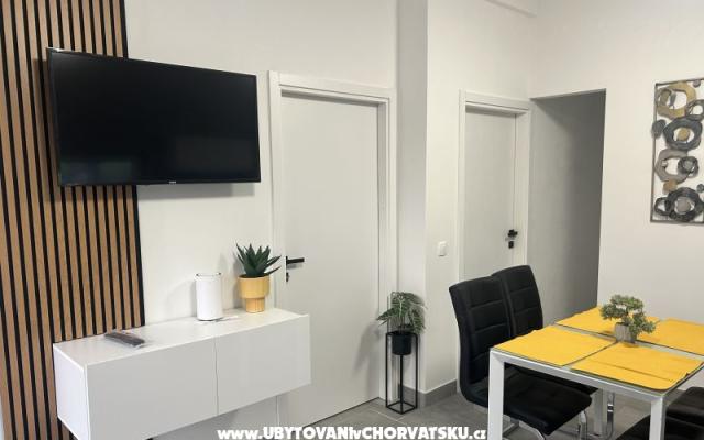 Holiday Casa first row to the sea – Alloggio Isola di Pasman Croazia