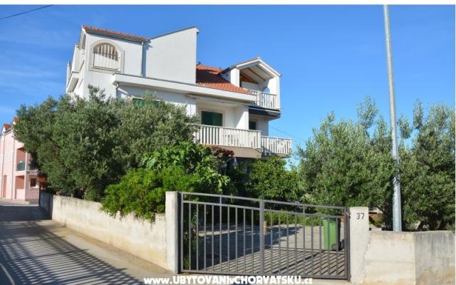 Appartamenti Biserka – Alloggio Pirovac Croazia