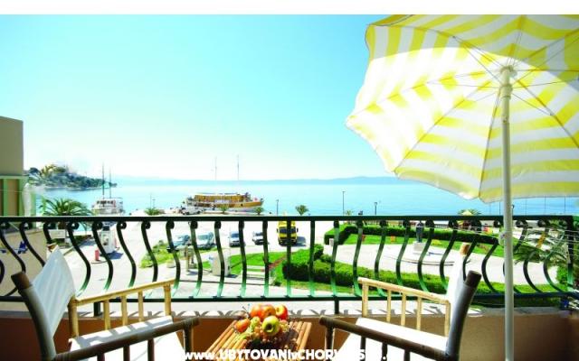 Seafront Studio Appartamento + Balcony – Alloggio Podgora Croazia