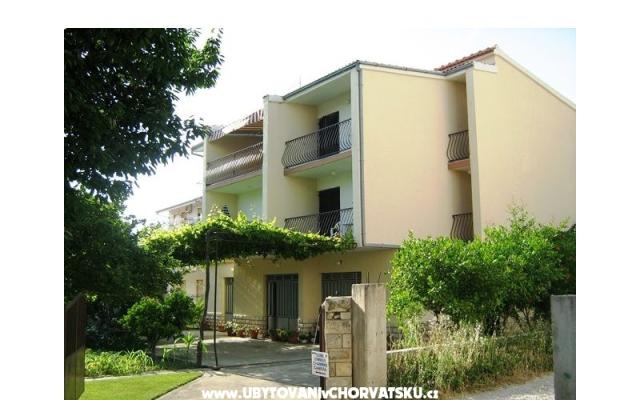 Villa with garden – Alloggio Podstrana Croazia