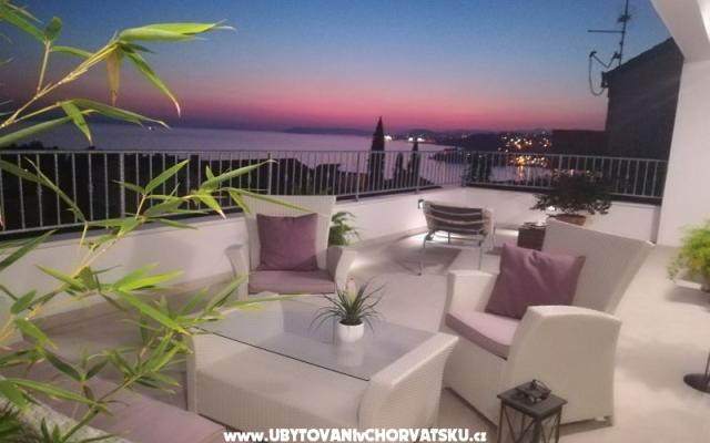 Holiday villa LUX – Alloggio Podstrana Croazia