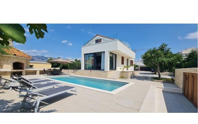 Vila Emma – Alloggio Razanac Croazia