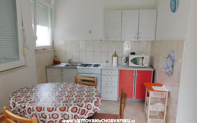 Appartamenti Ljuba – Alloggio Rogoznica Croazia