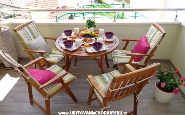 Appartamento Dalia – Alloggio Rogoznica Croazia