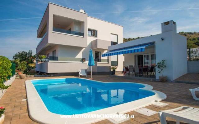 Villa Brusnjak Zatoglav Rogoznica  – Alloggio Rogoznica Croazia