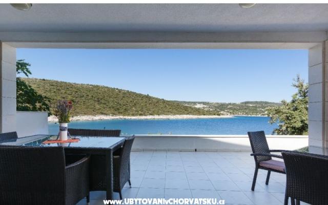 Villa Sunny – Alloggio Rogoznica Croazia