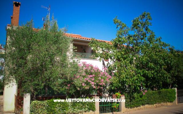 Appartamento Corrado – Alloggio Rovigno Croazia