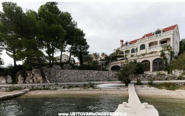 Vila Rajič – Alloggio Slano Croazia