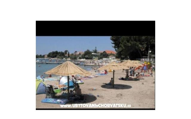 Appartamento sulla spiaggia Lola – Alloggio Sukosan Croazia