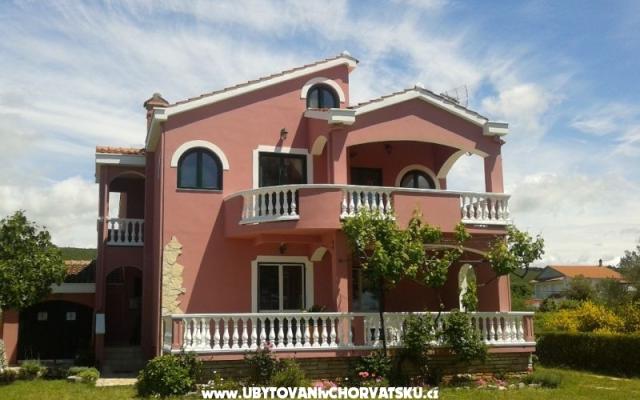 Villa Laura – Alloggio Sukosan Croazia