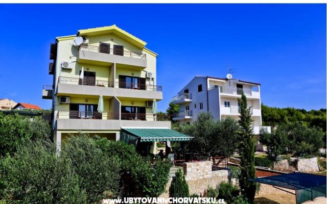 Appartamenti Aniva – Alloggio Trogir Croazia