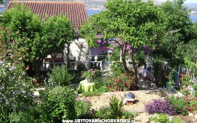 Appartamenti Bešker – Alloggio Trogir Croazia