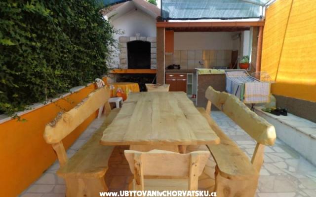 Appartamenti Suzi – Alloggio Trogir Croazia