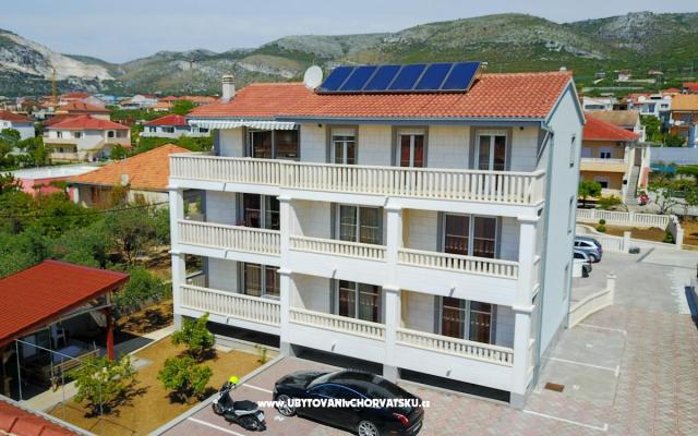 Appartamenti Jozic – Alloggio Trogir Croazia