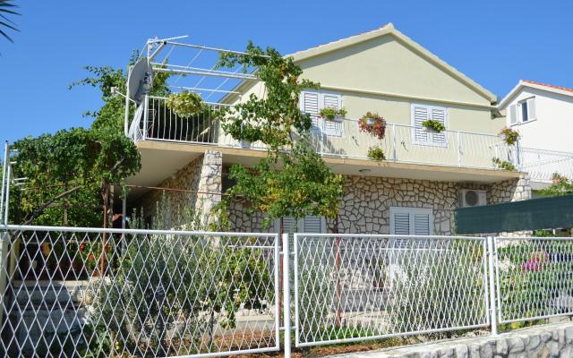 Appartamenti Petar Milat – Alloggio Trogir Croazia
