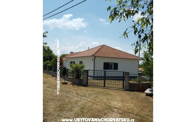 Holiday Home Endi – Alloggio Trogir Croazia