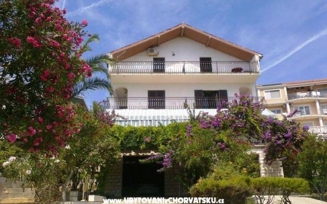  Appartamenti Ružmarin – Alloggio Trogir Croazia