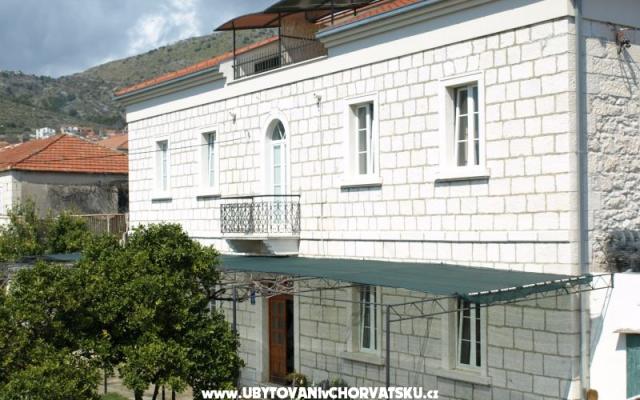 Villa Bilota – Alloggio Trogir Croazia