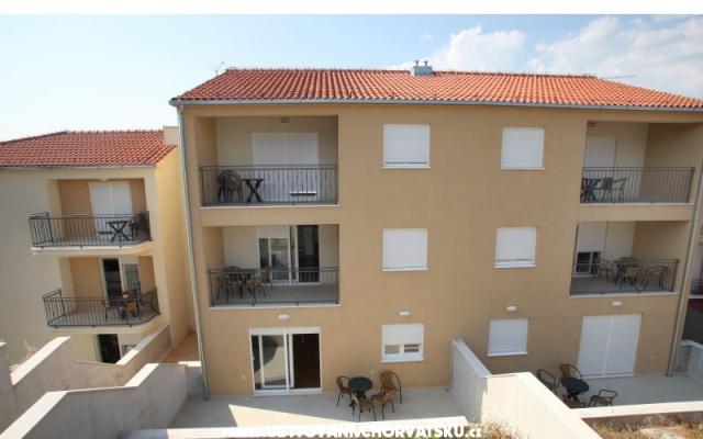 Villa IRIS – Alloggio Trogir Croazia