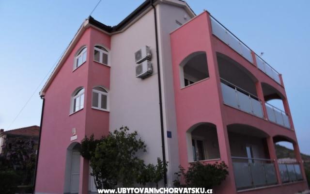 Villa Meli – Alloggio Trogir Croazia