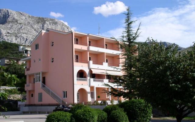 Villa Rossa – Alloggio Tucepi Croazia