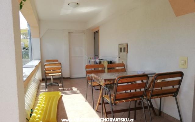 Appartamenti Kipas – Alloggio Isola di Vir Croazia