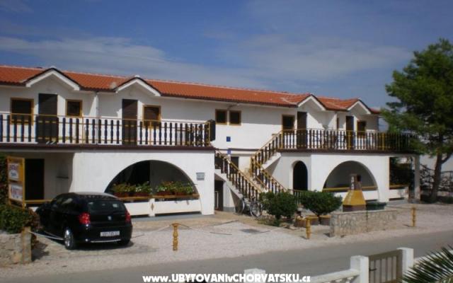 Appartamenti Pogacic – Alloggio Isola di Vir Croazia