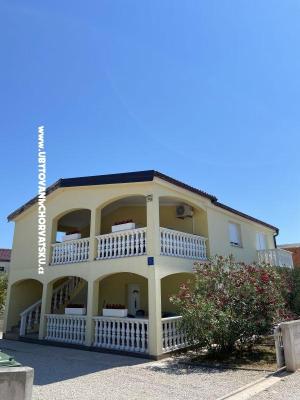 APARTMANI HELENA OASIS VIR – Alloggio Isola di Vir Croazia