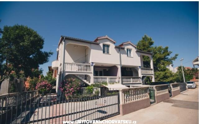 Ana Appartamenti – Alloggio Vodice Croazia