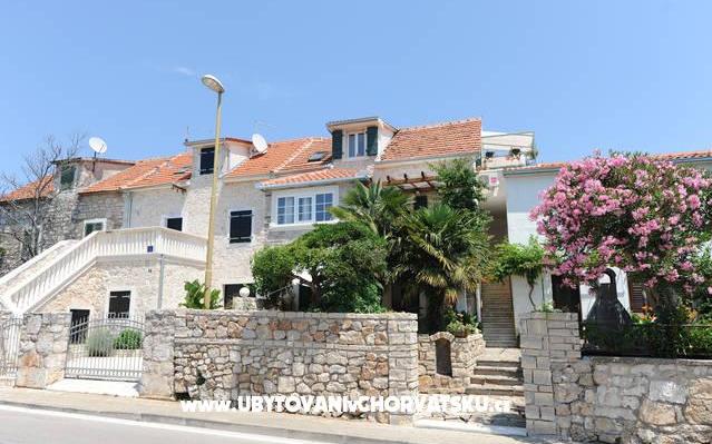 Appartamento Gita -Ston Casa – Alloggio Vodice Croazia