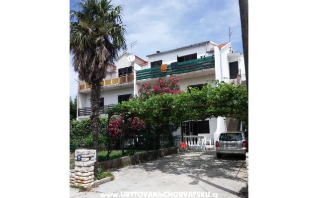 Appartamento Mirak – Alloggio Vodice Croazia