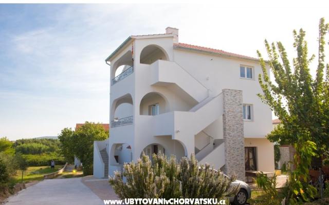 Appartamenti Biluš – Alloggio Vodice Croazia