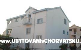 Appartamenti Lucija – Alloggio Vodice Croazia