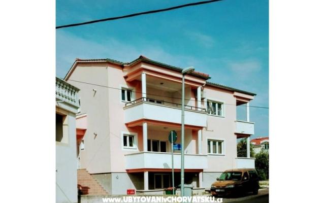 Appartamenti Škugor – Alloggio Vodice Croazia