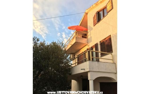 Appartamenti Neptun and Jupiter – Alloggio Vodice Croazia