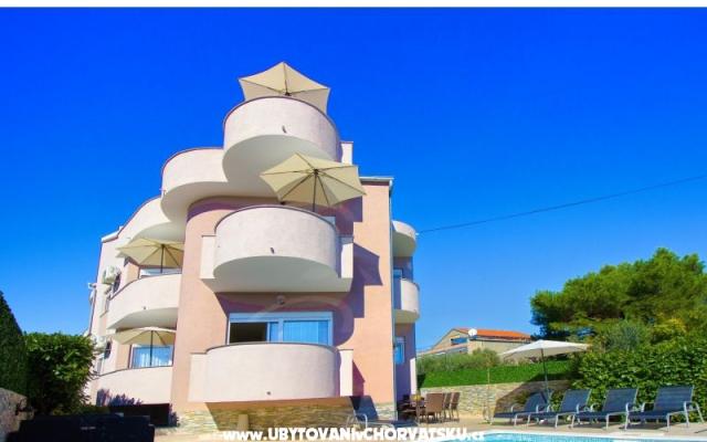 Aquarius Appartamenti – Alloggio Vodice Croazia