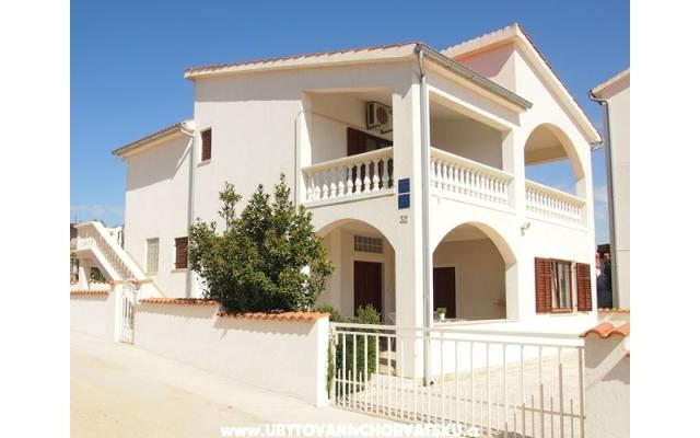 Villa Dubravka – Alloggio Vodice Croazia