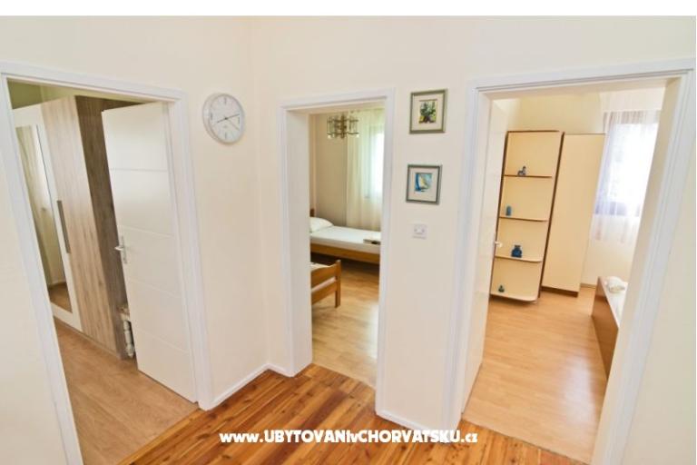 Appartamenti Ana – foto 8