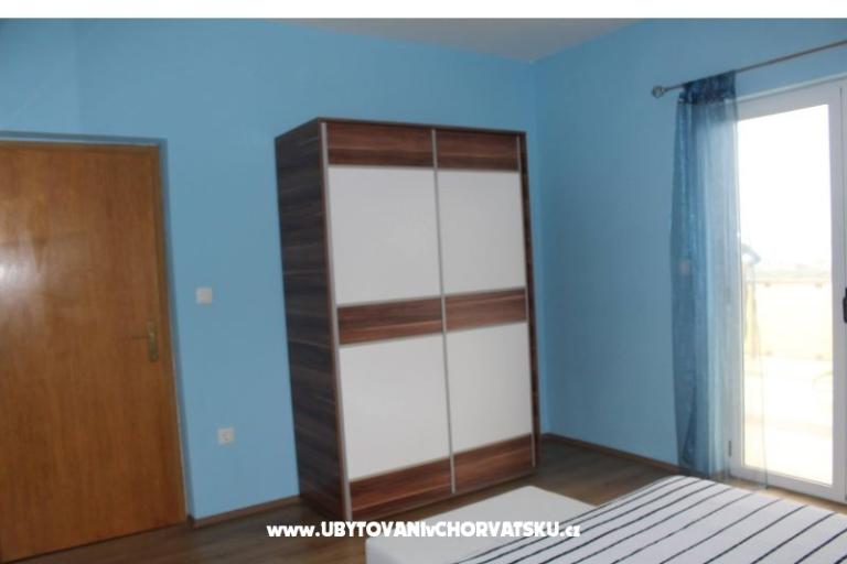 Appartamento and pool Nika – foto 12